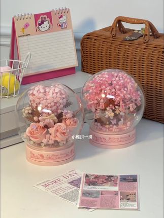 拼完超有成就感的永生花八音盒~#礼物推荐 #永生花 #浪漫惊喜