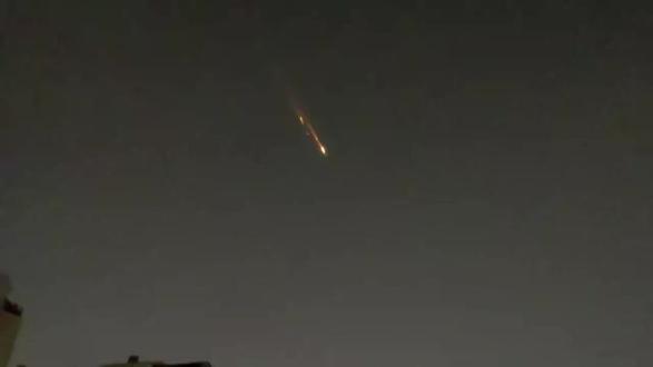 这就是昨晚的狮子座流星雨嘛