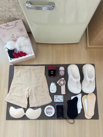 婚纱照拍摄需要准备的东西…真的不用带很多
#拍婚纱照 #备婚日常 #婚纱照怎么拍好看 #结婚 #拍婚纱照攻略大全