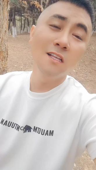 你长了一副不缺男人的脸 却活成了寡王#抖音玩法合伙人 #寡王是啥样的人 #寡人在现代是什么意思 @去哪儿旅行App #宝藏百城去哪儿玩