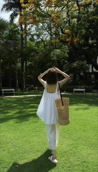 Le Samedi马油叶儿【蜜意缠结】意大利棉府绸解构扭结后斗篷式上衣#高阶松弛感穿搭 #无袖连衣裙 #夏日松弛感 #大女主穿搭 #夏季穿搭公式
