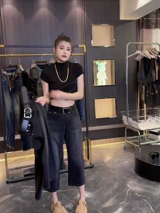 #小个子#微胖穿搭#阔腿牛仔裤#牛仔裤#流光机能风穿搭太有生命力了