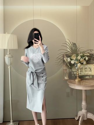 休闲减龄两件套#温柔风穿搭 #极简穿搭 #显高显瘦穿搭