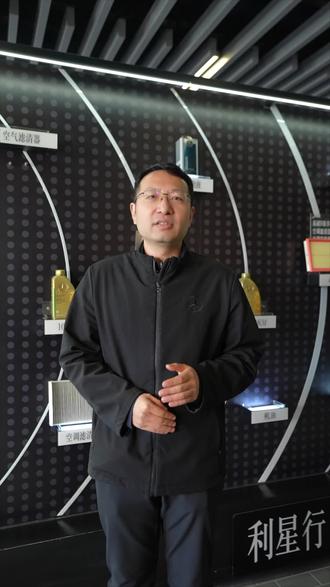 奔驰原厂制动液经过严苛测试,专为匹配
车辆精密制动系统研发#奔驰客户服务 #奔驰维修保养 #奔驰140年 #利星行沈阳