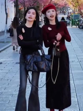 保暖内搭打底衫,女秋冬时尚百搭不规则抽绳打底上衣。#打底衫