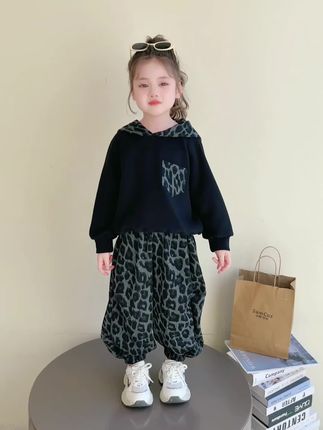 #高品质童装 #潮宝穿搭 #女童套装 #女童秋装 #早秋穿搭