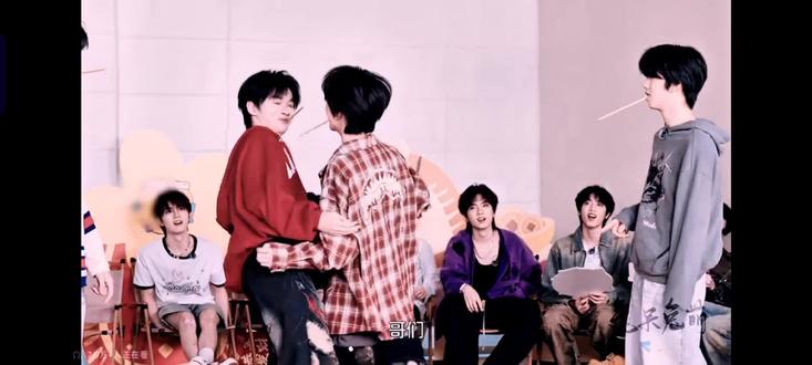 可是...哥哥...妹宝...
#奇文#TF家族