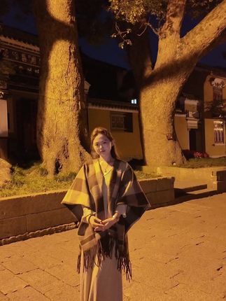 我们无法预知某个瞬间的价值 直到它成为回忆#旅行穿搭