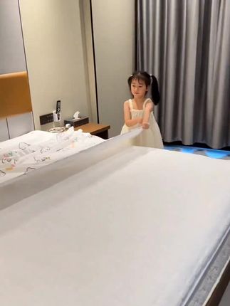出差旅行的姐妹们一定要备上这个#一次性四件套 干净卫生睡得安心##柔软亲肤 #床上用品 #强烈推荐