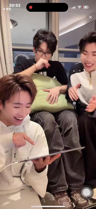 #魔力歌先生 #徐阳扬 #王以诺原创潮汕话歌曲 #王子浩 来欣赏《来去打工》王子浩喜欢的一首歌