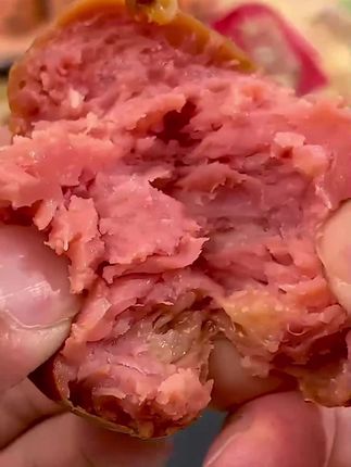 比鸡蛋热量还低的果木熏烤鸡肉脆皮肠~外脆里嫩肉感十足!饿了馋了就可以吃一个#鸡肉肠 #蛋白质 #妈呀太香了#抖音618好物节 #开袋即食