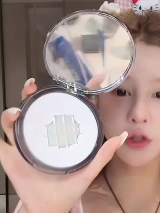 特别为公主们准备的渐变色升级粉饼!柔焦提亮一把拿下!#美诺粉饼 #定妆粉饼 #提亮粉饼