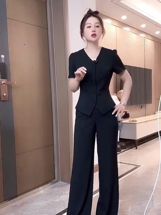#时尚套装#宽松套装#显瘦套装#修身套装#百搭套装