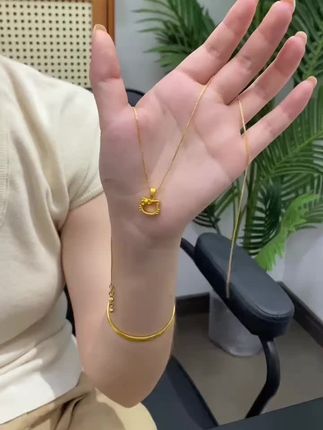 铜合金项链 【KT家族】金色可爱HelloKitty项链小众高级感女友礼物#项链@DOU+小助手