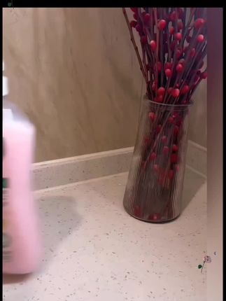 好爸爸内衣洗衣液,内衣裤专用,除菌抑菌,持久留香,女士手洗专用,温和配方,不伤衣物不伤手,污渍血渍轻松洗。#内衣洗衣液 #内衣裤专用洗衣液 #好物推荐🔥 #好物推荐🔥 #好东西一起分享