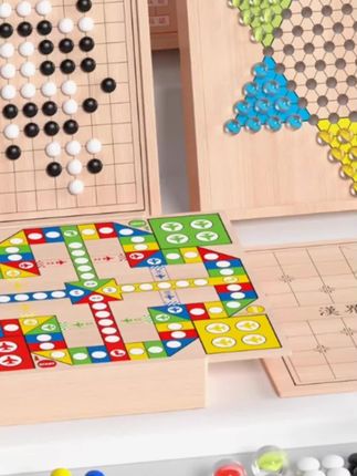 飞行棋儿童版跳棋五子棋小学生多功能棋盘三合一棋类桌游益智玩具#飞行棋 #五子棋 #多功能棋盘 #三合一棋盘 #儿童跳棋