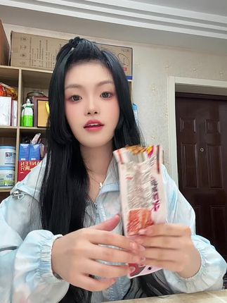 真的太香了,三种口味,肉质紧实入味,19.9/14根,可试吃一根#烤脖
