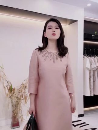 #舒服穿搭 #优雅气质 #简约大气 #优雅气质 #喜婆婆喜妈妈