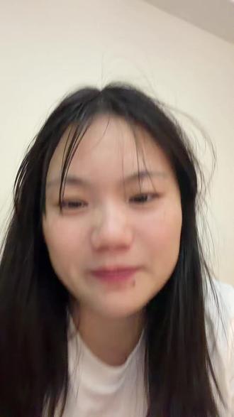 小学五年级的数学老师你看到了吗 当年最后一排的我现在在山姆哈哈哈哈哈哈
希望所有遭遇老师学生霸凌的人都能被温柔以待
#线上碎碎念 #破防成长日记 #老师霸凌学生