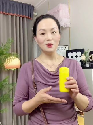 #创作灵感 太冷了,出门一定要带上口袋保温杯,随时随地有热水喝,孩子老人用也特别方便#保温杯 #口袋杯#儿童保温杯@DOU+上热门