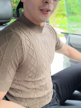 秋冬就要穿这种让男人羡慕让女人心动的款,穿上小姐姐争着坐副驾 #强烈推荐 #短袖t恤 #针织衫 #秋季穿搭 #单穿内搭都好看