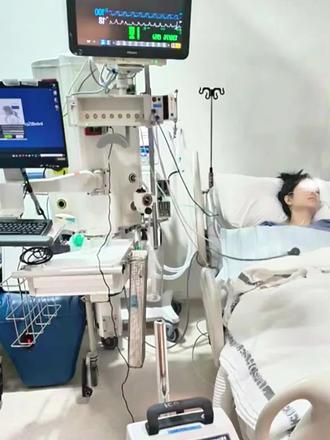 和死过又重生的2025告个别吧!这一年没有逆袭,但是被徒步治愈。#2025年度回忆 #抖音生活观察计划 #来自热心市民的溜达建议