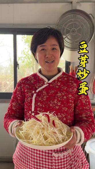 你绝对想不到绿豆芽炒鸡蛋能这么好吃#绿豆芽炒鸡蛋 #家常饭菜 #乡村味道 #乡村生活 #创作者计划