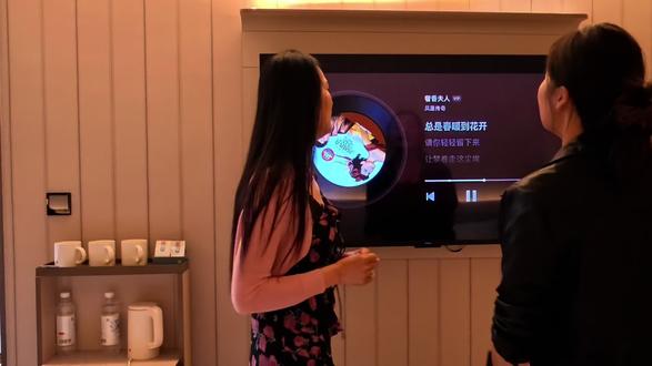 #奢香夫人 #凤凰传奇 也是唱上现场版的奢香夫人了🥹🥹