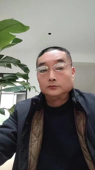 家人们:不让放烟花爆竹咱就不放,不能犯错事。