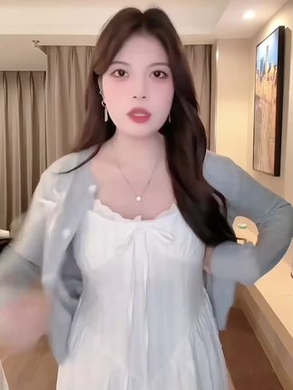 献给孩子的童诗集,治愈人心又充满想象力的童诗,让孩子读一读,随便一句写进作文都是锦上添花#作文素材#作文#好书分享#写作技巧#让阅读成为一种习惯