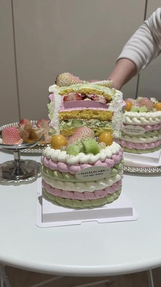 蚌埠最夯的油画玫珑蛋糕来了,GET吴昕同款
#甜品治愈一切 #蚌埠蛋糕#马乐乐Cake #黄庄马记#蚌埠美食