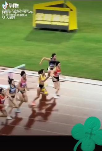 赶紧去搜麦国强!#田径运动员 #体育精神