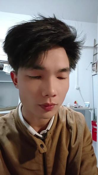 《钢铁是怎样炼成的》(上部)