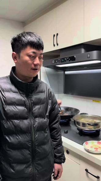 烟机买回来后大厨老爸也说好用#米家净烟机p2#给爸妈用米家净烟机#是净烟机不是油烟机#买油烟机选米家净烟机#年货节