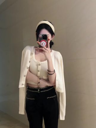 希望你的底色一直是善良真诚勇敢 #小香风 #白色 #ootd穿搭 #秋季新款 #好看的小姐姐