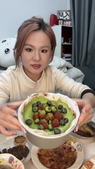 160/114 吃瘦20斤需要多久第28天
跨年不减肥#日常vlog #vlog十亿流量扶持计划 #减肥 #抹茶 #减脂