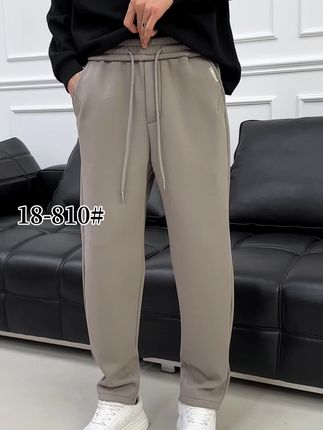 男士秋冬加绒牛仔裤,版型太显瘦啦#百搭神裤 #男装搭配 #男装裤子 #加绒男裤