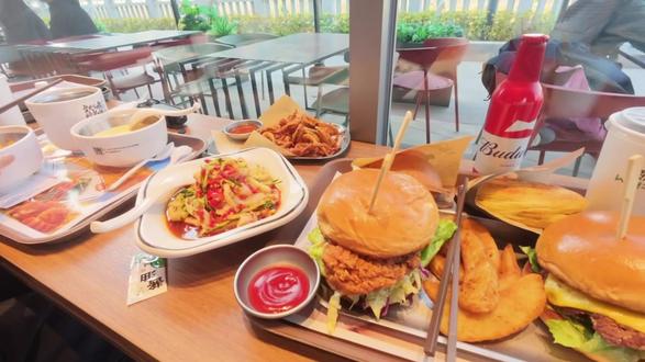 #魏斯理汉堡 真的很好吃。开我家门口好吗🥹