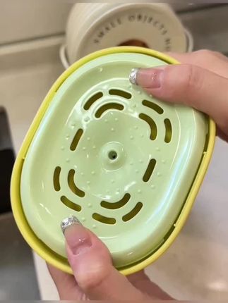 给洗洁精装一个挤压头,单手就能操作刷碗很丝滑,不会搞得到处都是油腻腻了!#洗洁精按压器 #洗洁精神器 #厨房好物 #非常方便实用 #清洁神器