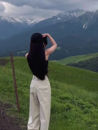 入秋才是工装裤的主场! #中性穿搭  #轻松解锁秋季穿搭 #早秋冷冽又随性的气质穿搭#国庆出游穿搭来了 #小个子秋冬穿搭