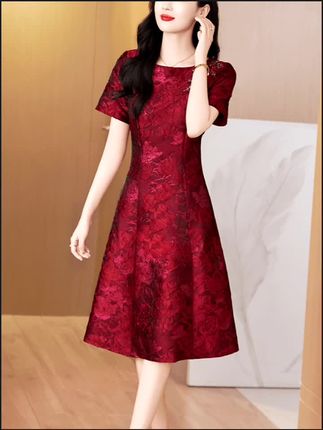 高端轻奢红色连衣裙女新款中国风收腰小个子喜婆婆妈妈婚宴礼服 #爆款热卖中 #时尚连衣裙#质量可靠