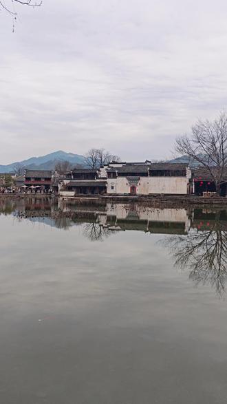 呈坎限流了
准备来婺源 景德镇
别来了 全是人
鄂K 准备返程