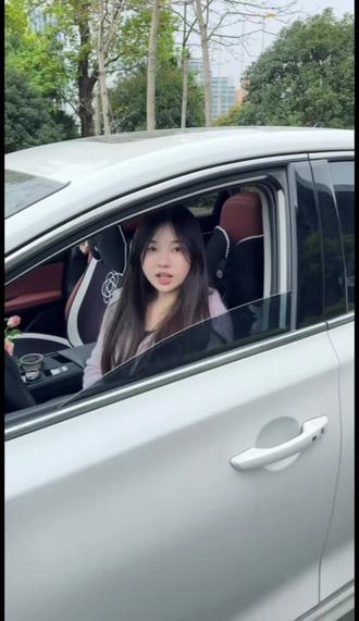 来喽,大漂亮课堂开课啦~手把手教你如何更换长安逸动的空气空调滤芯!省时省力还省钱!快来听课吧~#长安逸动plus #好物分享🔥 #黑骑士空调滤芯 #女司机