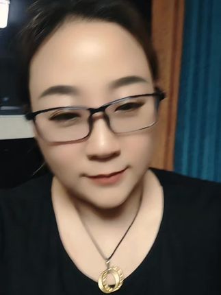 一首离别的车站改编了很多首不同的歌词。每一次听到我就想唱。80后不容易的我们。