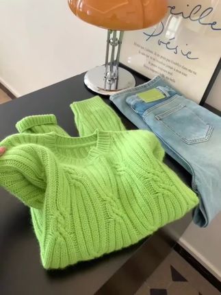 韩系慵懒风绿色麻花长袖针织衫女2025秋冬巨好看显白减龄软糯毛衣#毛衣 #针织衫 #毛衣控 #秋冬穿搭 #显白穿搭