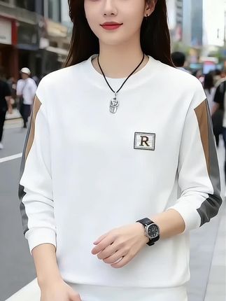 保罗·古思特男士宽松圆领卫衣长袖秋季新款打底套头潮流百搭休闲#休闲百搭 #卫衣穿搭 #秋季新款 #圆领卫衣 #男装搭配