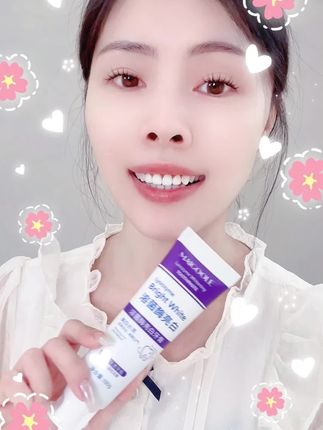 我自己用了快2周,被这支变色牙膏有的效果说服了!#美白牙膏#色修牙膏#浪漫高手#无限回购的宝藏单品#国货