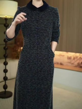 运费险 秋冬新款新中式减龄娃娃领中长款气质连衣裙@惠心好物