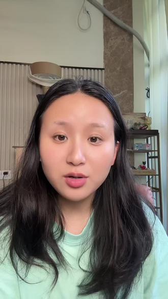 猫狗的拟人化和可爱是很多人暴力和虐待的头号种子选手,这些人核心是反社会型人格,真正想虐待的不是猫狗而是银!
#猫咪#猫#养猫人#圆圆猫