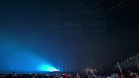 #徐良深圳演唱会
╰☆ 莪來 赴辷場青春の約☆╮
终于找到 逆转时间的公式
——徐良-深圳站❤️